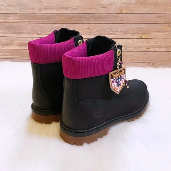 Timberland Women’s Heritage 6 Inch Waterproof Boots - Picture 4 of 9